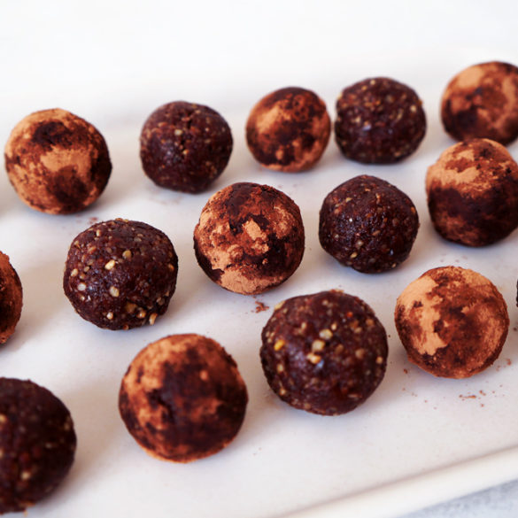 Chocolate Walnut Energy Balls – Daughter of Seitan
