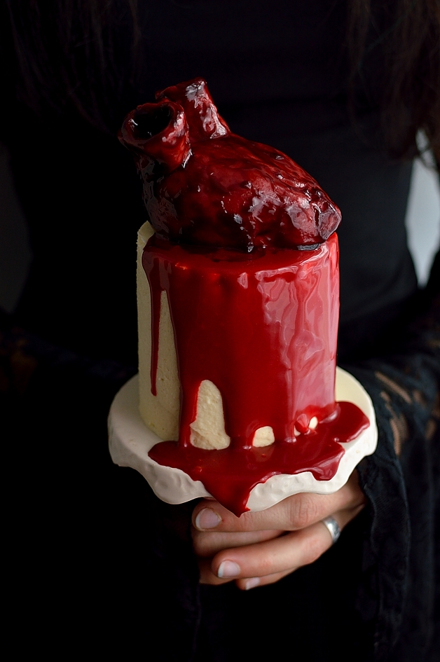 Mini Bleeding Heart Halloween Cake from Domestic Gothess 